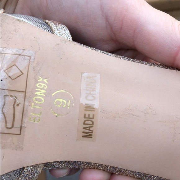 David’s bridal shimmer heels - Picture 5 of 6